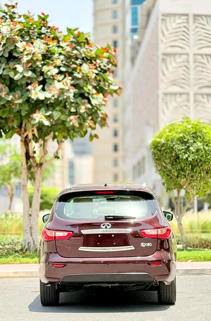 Infiniti QX60 Luxury 2015 GCC Specs - Well Maintained - Image 6