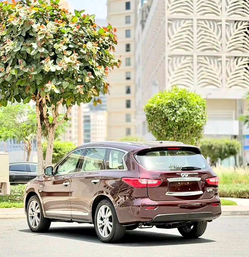 Infiniti QX60 Luxury 2015 GCC Specs - Well Maintained - Image 7
