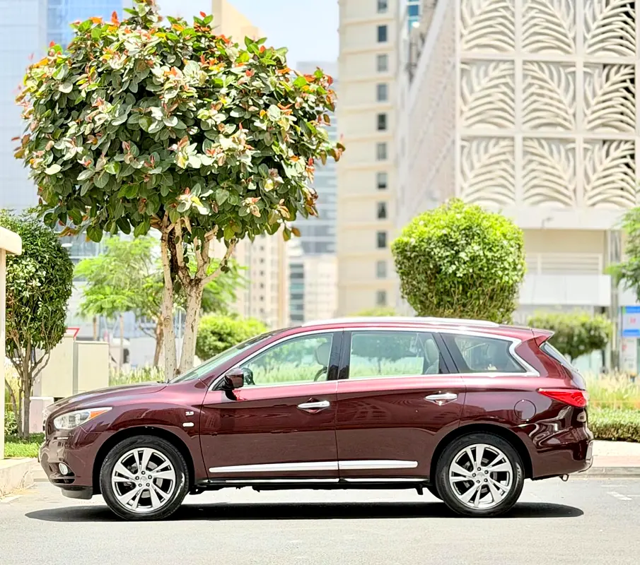 Infiniti QX60 Luxury 2015 GCC Specs - Well Maintained - Image 8