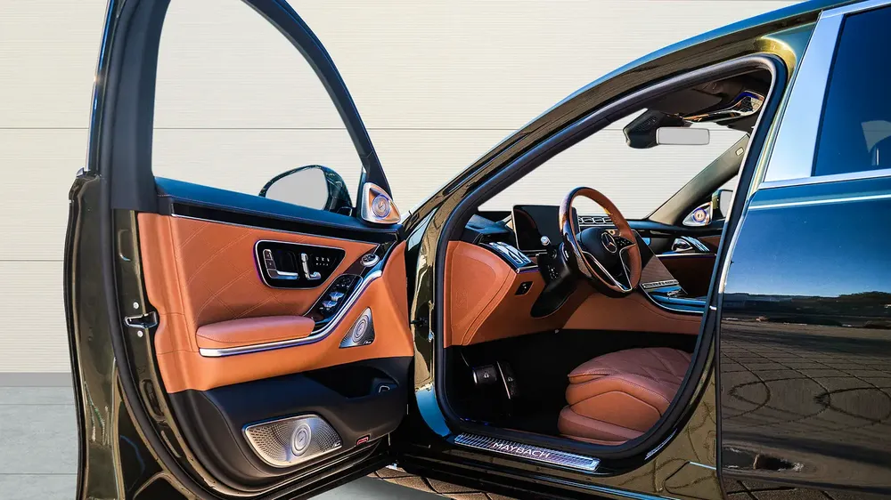 Maybach S680 V12 EDITION+LIMITED1of50+DUO TONE - Image 9