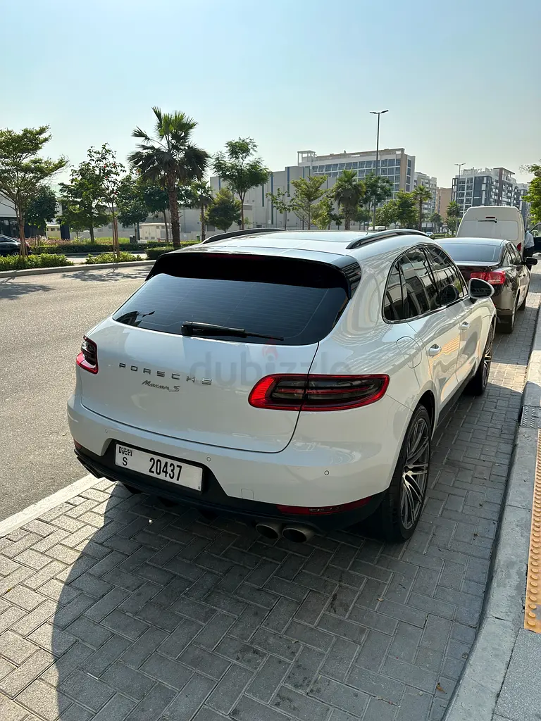 Porsche Macan S 2016 | GCC Specs | Well Maintained - Image 4