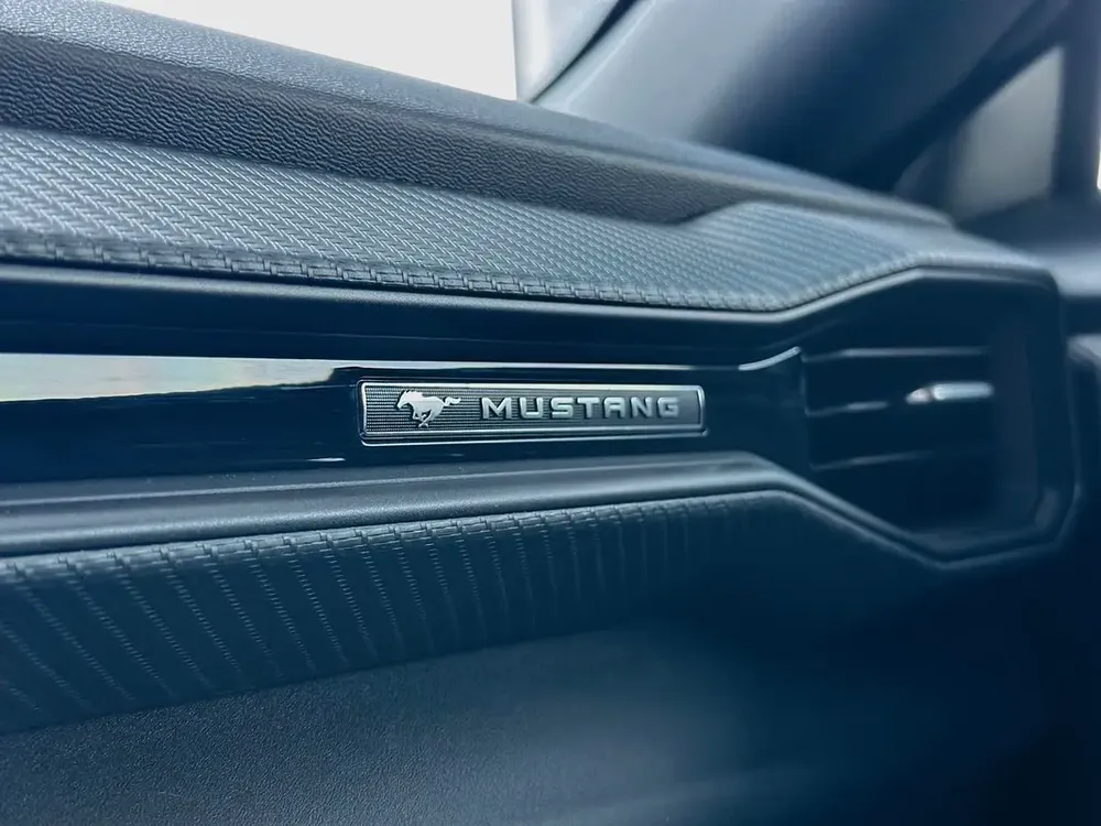 Ford Mustang 2024 USA specs - Image 17