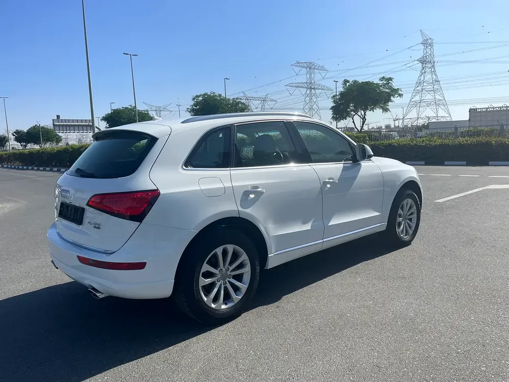 Audi Q5 AUDI Q5 2017 GCC IN BEST CONDITION 42000 - Image 14