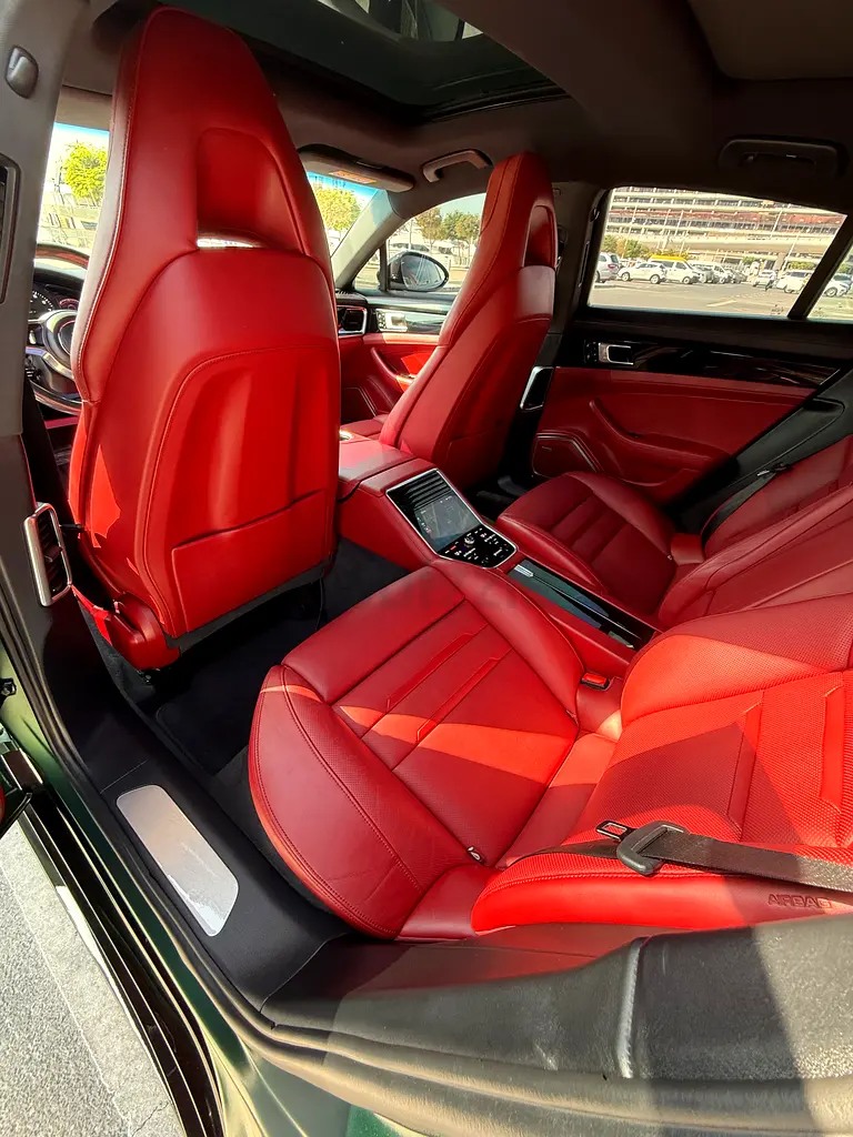 Porsche panamera 4 - Image 13