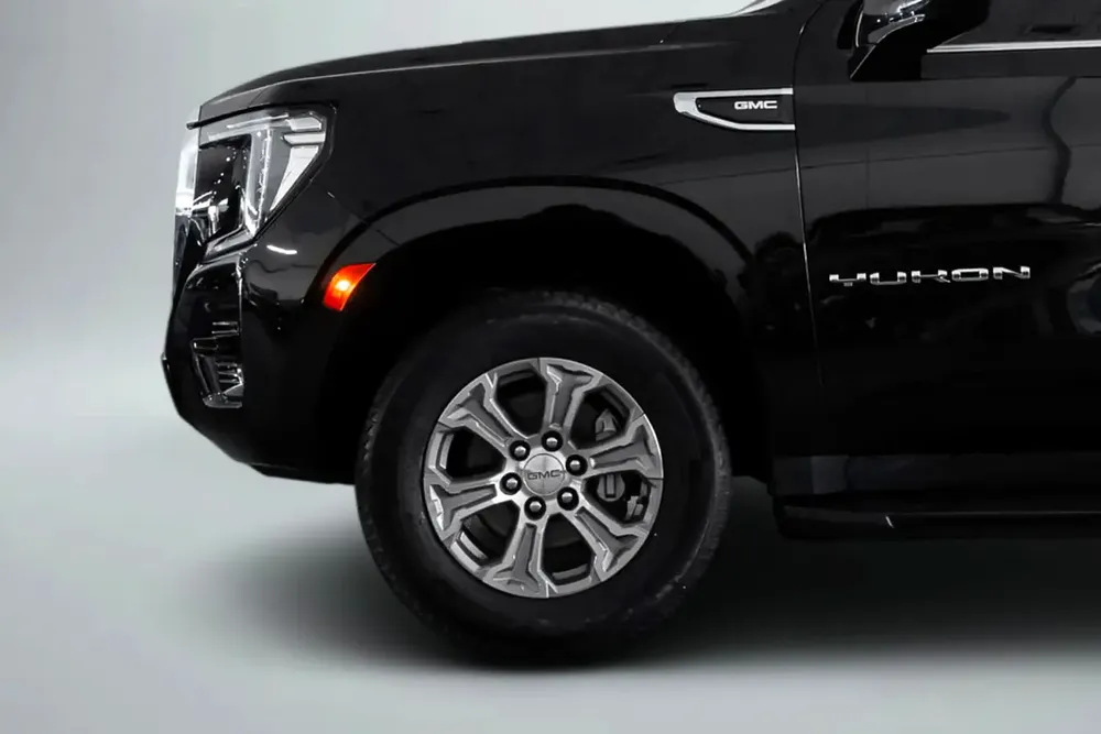 3,636 AED / 60 months | 0% DP | 2023 GMC Yukon SLE - Image 6