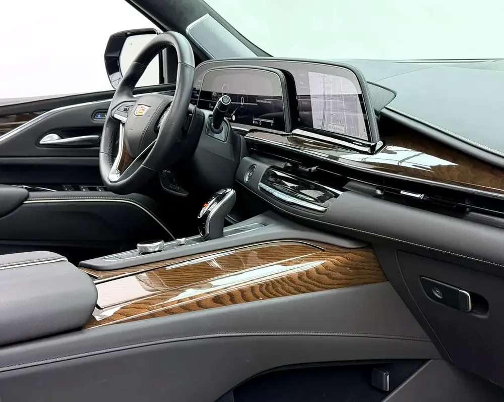 2024 Cadillac Escalade Sport, 5 Years Cadillac Warranty + Service Pack, Very Low Km, GCC - Image 7