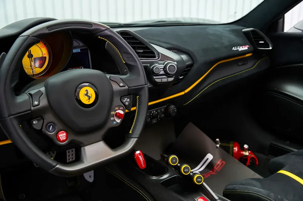 FERRARI 488 PISTA SPIDER,  2021, FULL OPTIONS, IMMACULATE CONDITION - Image 11