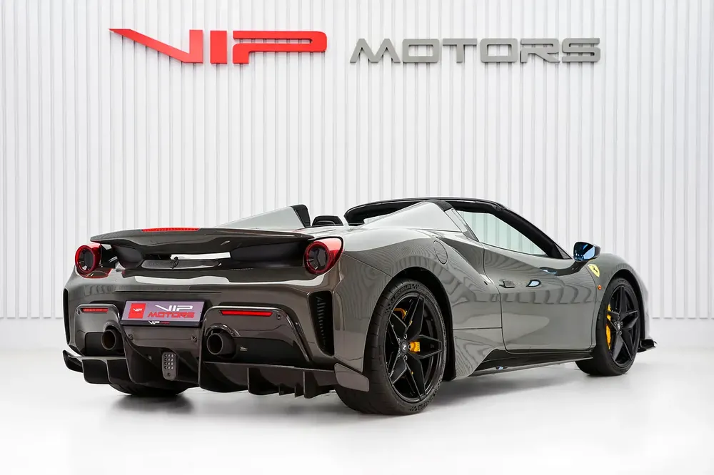 FERRARI 488 PISTA SPIDER,  2021, FULL OPTIONS, IMMACULATE CONDITION - Image 4