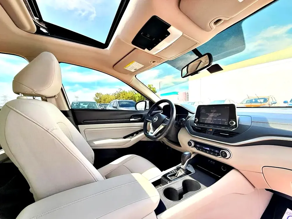 Nissan Altima SV 2021, GCC Specs - Excellent Condition! - Image 12