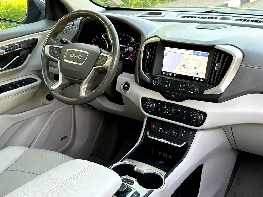 GMC Terrain Denali 2020 GCC Specs - Excellent Condition! - Image 10