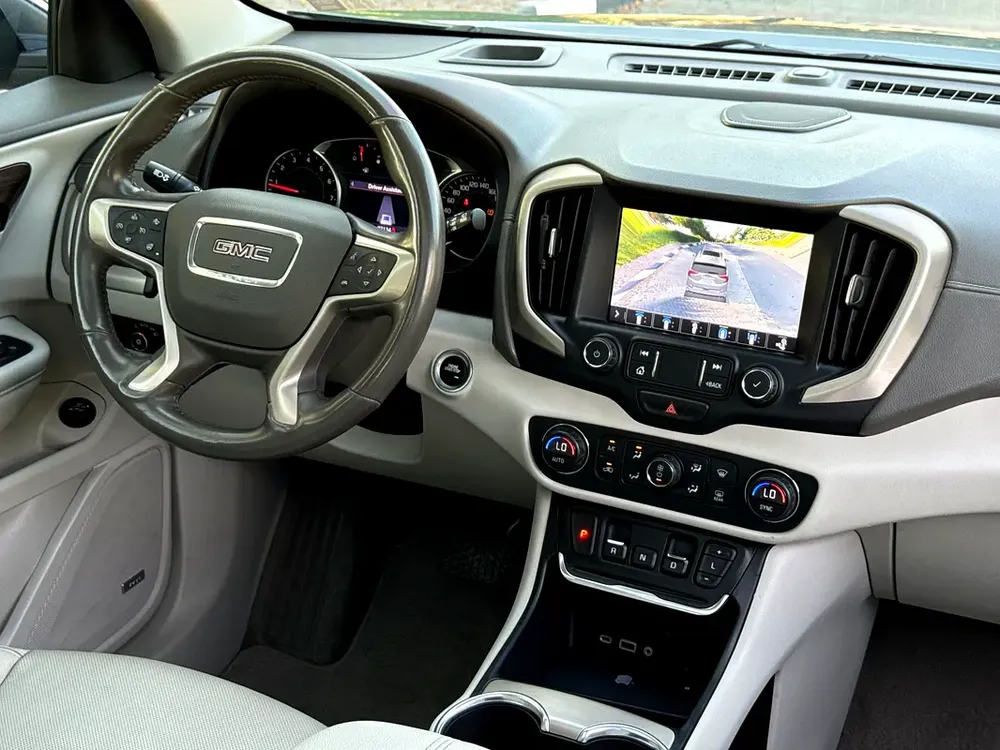 GMC Terrain Denali 2020 GCC Specs - Excellent Condition! - Image 12