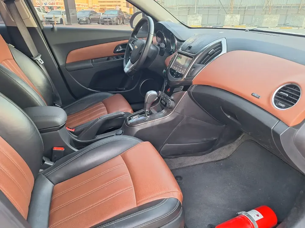 Chevrolet Cruze LT Premium (ORIGINAL PAINT) - Image 7