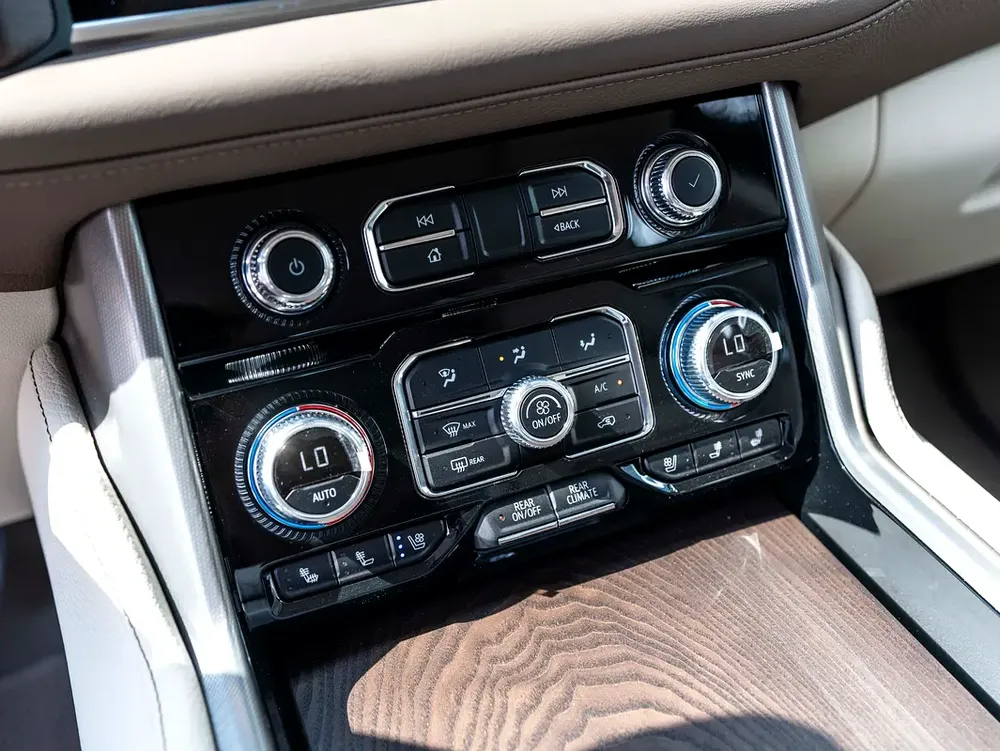 0% DOWN PAYMENT! | MARKET CORRECTED PRICE | GMC YUKON DENALI | WARRANTY + SERVICE - Image 14