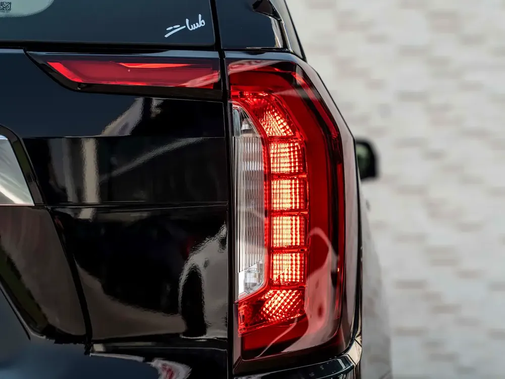 0% DOWN PAYMENT! | MARKET CORRECTED PRICE | GMC YUKON DENALI | WARRANTY + SERVICE - Image 6