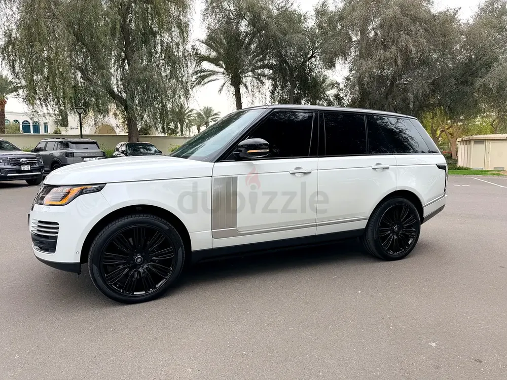 Pristine Land Rover Range Rover Autobiography 2019 | GCC Specs - Image 14