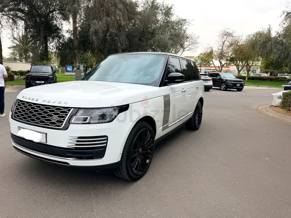 Pristine Land Rover Range Rover Autobiography 2019 | GCC Specs - Image 6