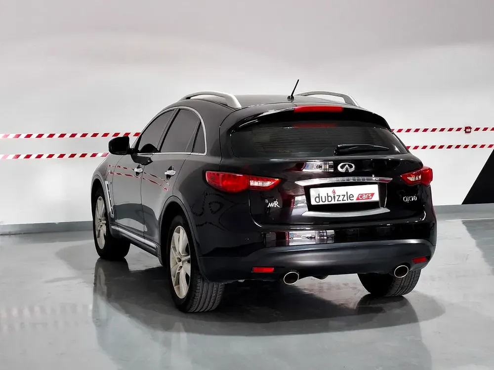 AED 684/month | 2019 Infiniti QX70  | GCC Specs | Ref#471590 - Image 8