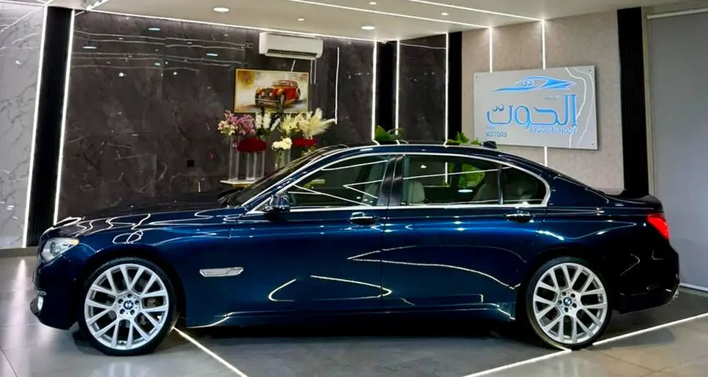 ELITE BMW 730Li V6 || AWESOME COLOR || GCC II POWERFUL ENGINE II TOP RANGE || REAR SCREENS - Image 8