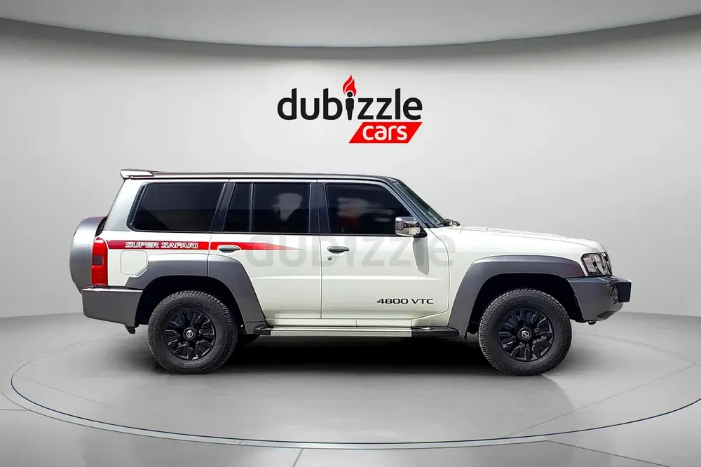 AED 2204/month | 2019 Nissan Patrol Safari Super Safari | GCC Specs | Ref#468598 - Image 4