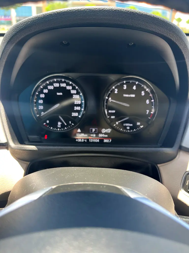 BMW X1 sDrive20i 2019 GCC Specs - Image 7