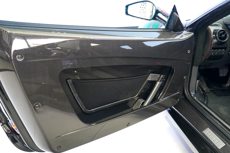 430 SCUDERIA | INTERIOR CARBON | EXTERIOR CARBON | WARRANTY AVAILABLE - Image 9