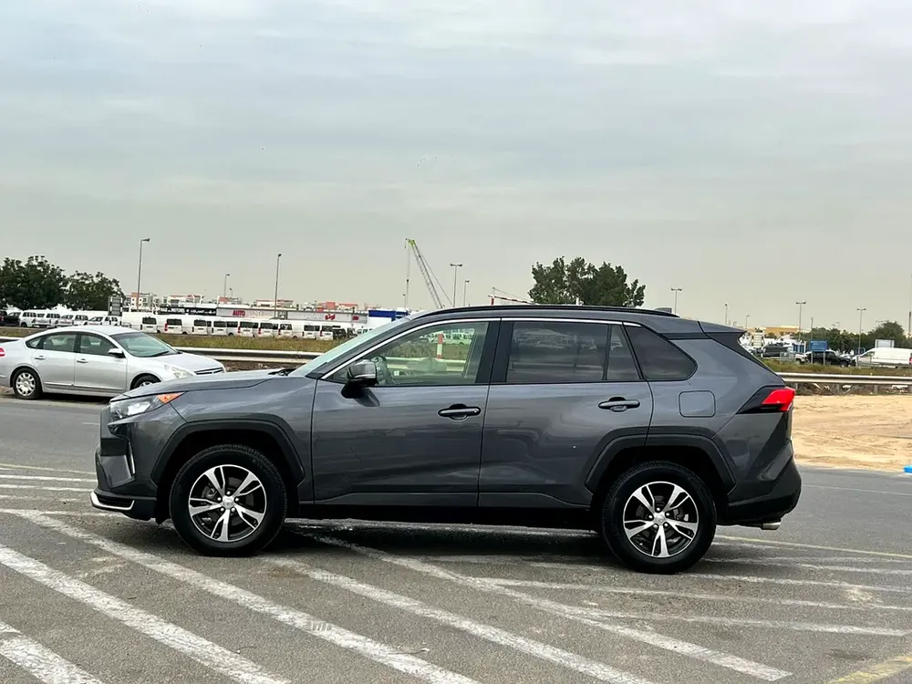 2020 Toyota Rav4 Midoption 2.5L V4 - AWD 4x4 - Rear Camera  - Leather Seat - Image 4