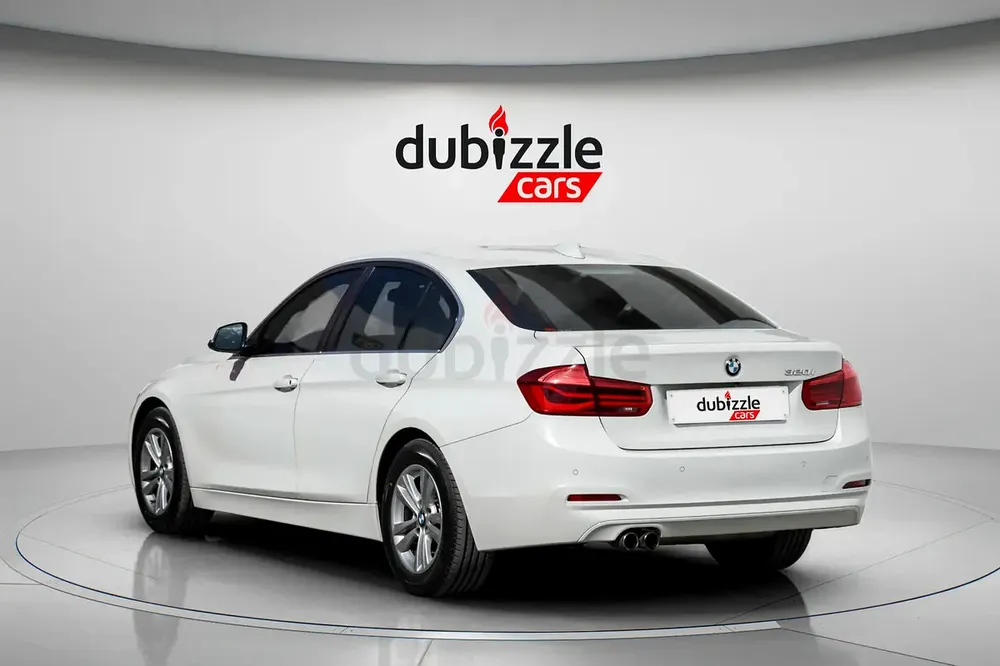 AED 925/month | 2017 BMW 3-Series 320i | GCC Specs | Ref#401773 - Image 8
