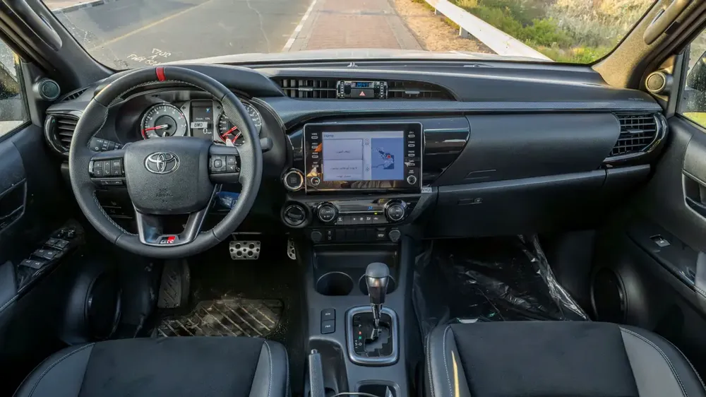 Toyota Hilux GRS 4.0L Pickup 2026 GCC Specs - Image 11