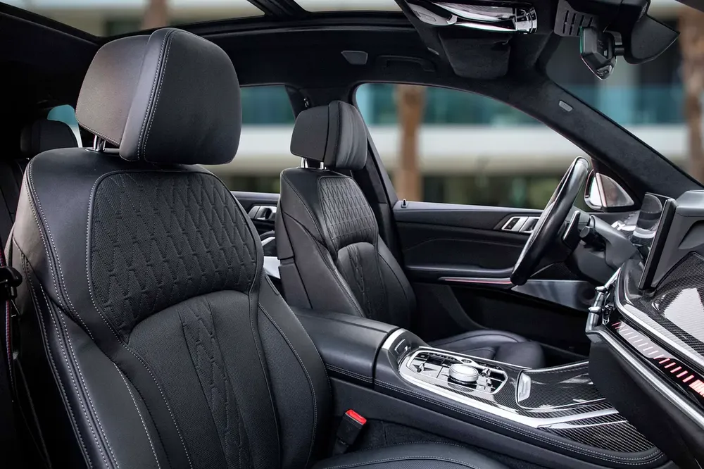 7,344 P.M |  X7 M60i | 0% Downpayment | BMW WARRANTY & SERVICE! - Image 11