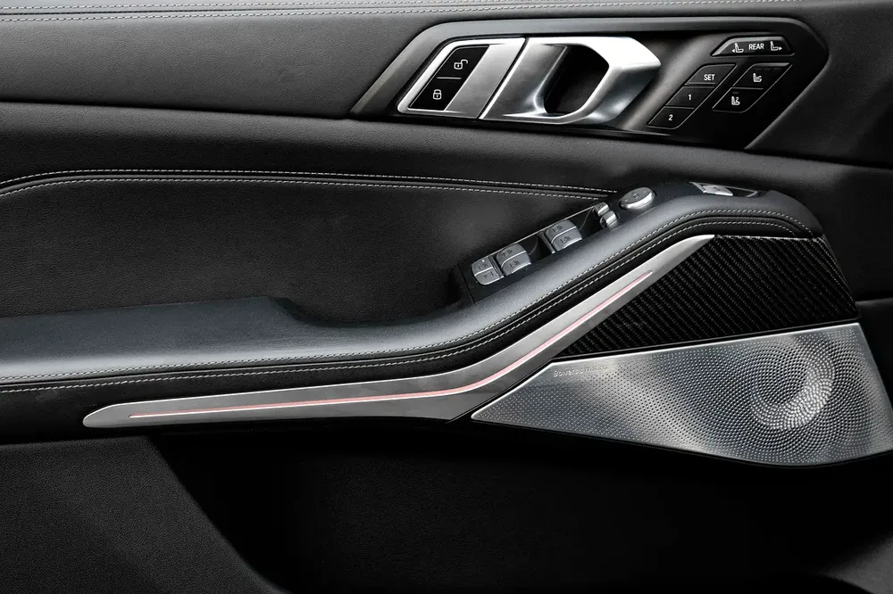 7,344 P.M |  X7 M60i | 0% Downpayment | BMW WARRANTY & SERVICE! - Image 14