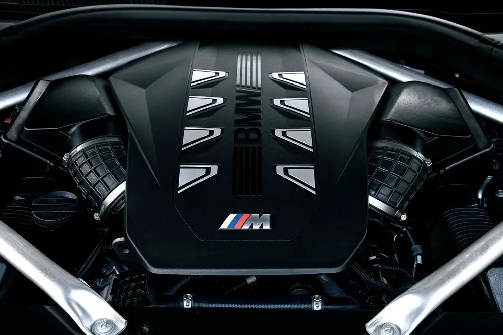 7,344 P.M |  X7 M60i | 0% Downpayment | BMW WARRANTY & SERVICE! - Image 15