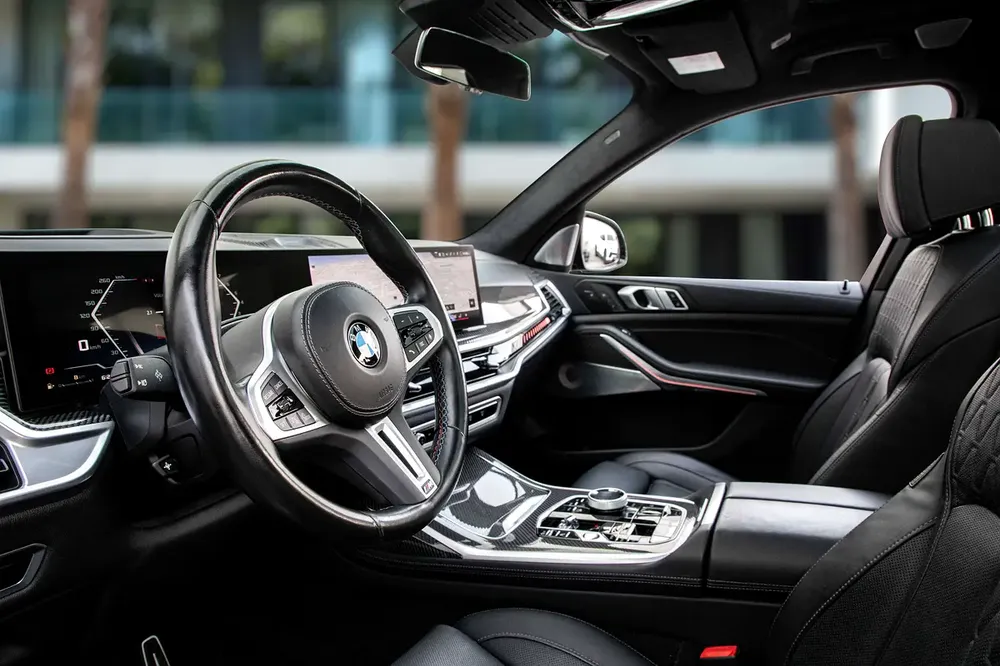 7,344 P.M |  X7 M60i | 0% Downpayment | BMW WARRANTY & SERVICE! - Image 9