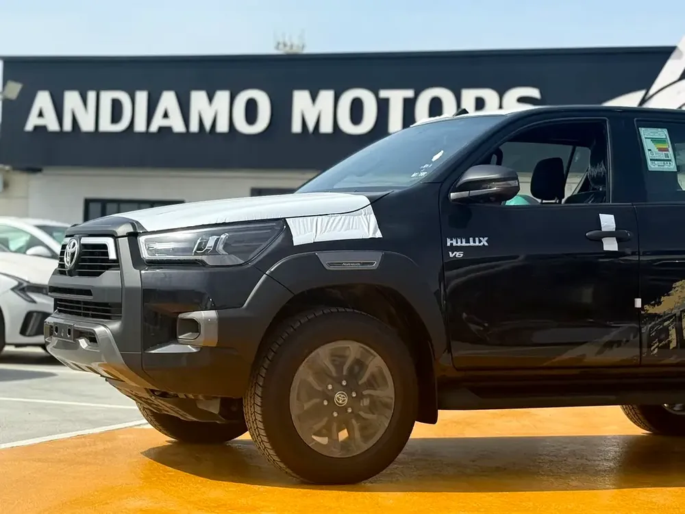 2026 Toyota Hilux Adventure - GCC Specs - Brand New! - Image 5