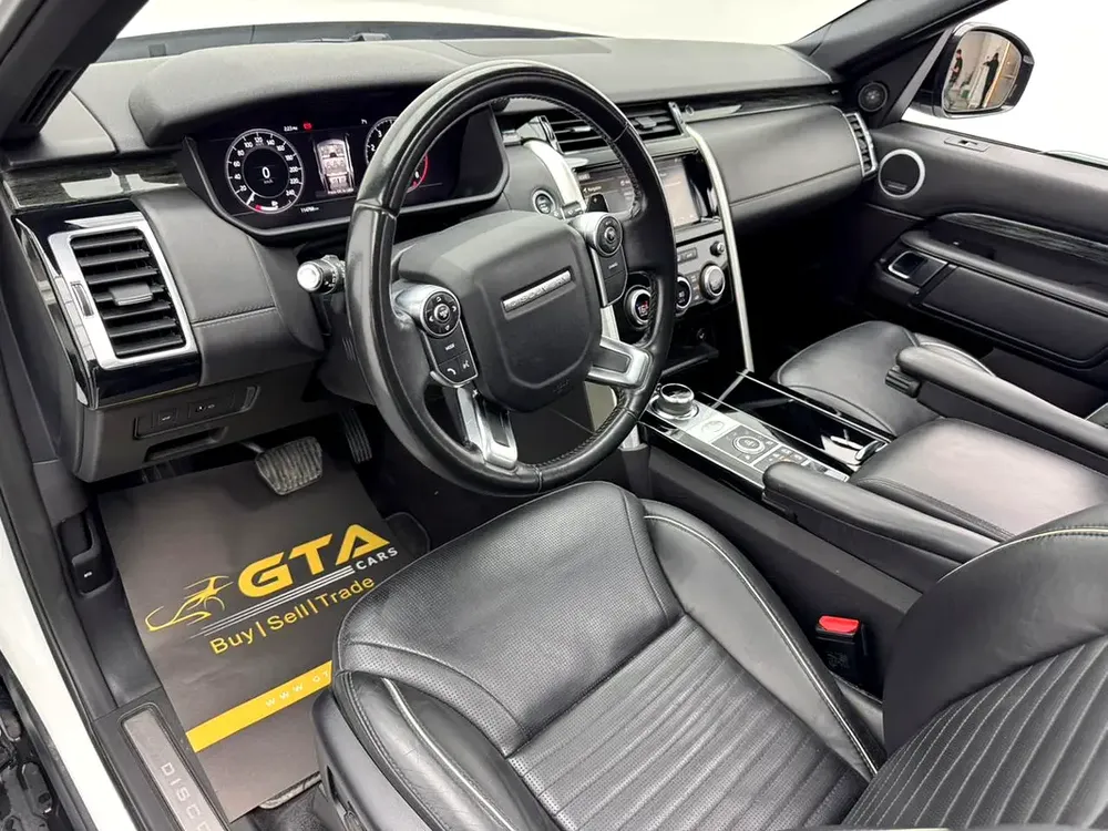 2018 Land Rover Discovery HSE Si6, Land Rover Service History, 1 Year Warranty, GCC - Image 17