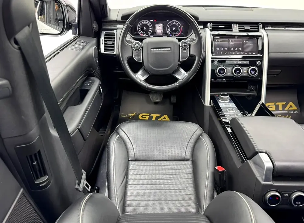 2018 Land Rover Discovery HSE Si6, Land Rover Service History, 1 Year Warranty, GCC - Image 8