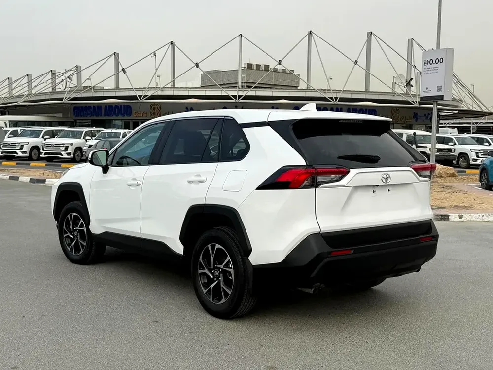 2025 TOYOTA RAV4 ADVENTURE KIT AWD LOW KM CANADA SPEC - Image 4