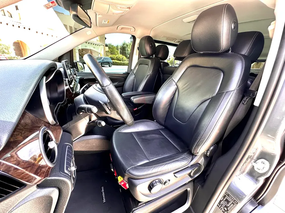 Gcc•V250L•78kkm•Original paint•free accident•360camera - Image 13
