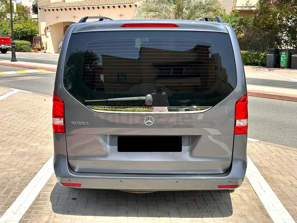 Gcc•V250L•78kkm•Original paint•free accident•360camera - Image 6