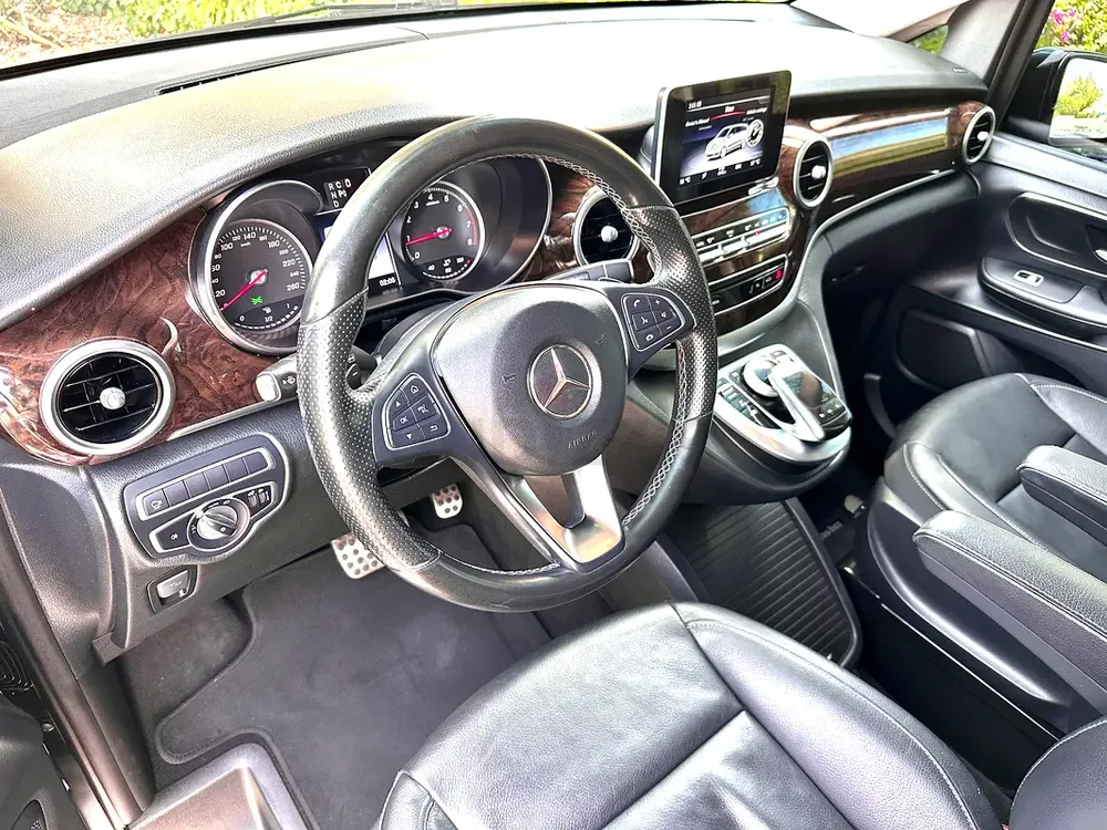 Gcc•V250L•78kkm•Original paint•free accident•360camera - Image 8