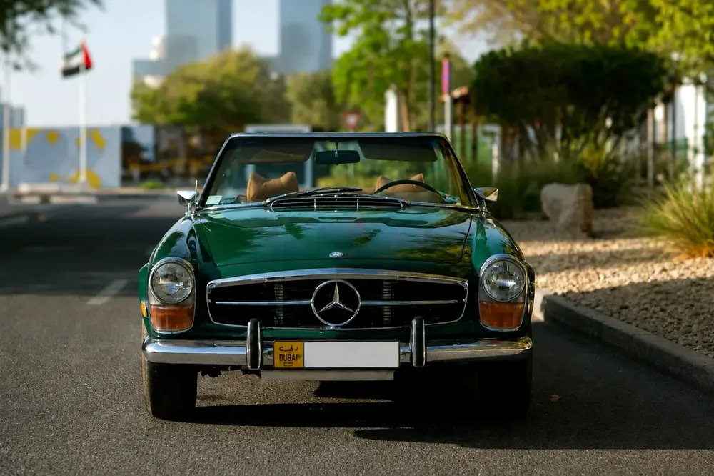 1971 Mercedes-Benz SL-Class SL 280 (W113) - Classic Pagoda in Immaculate Condition - Image 4