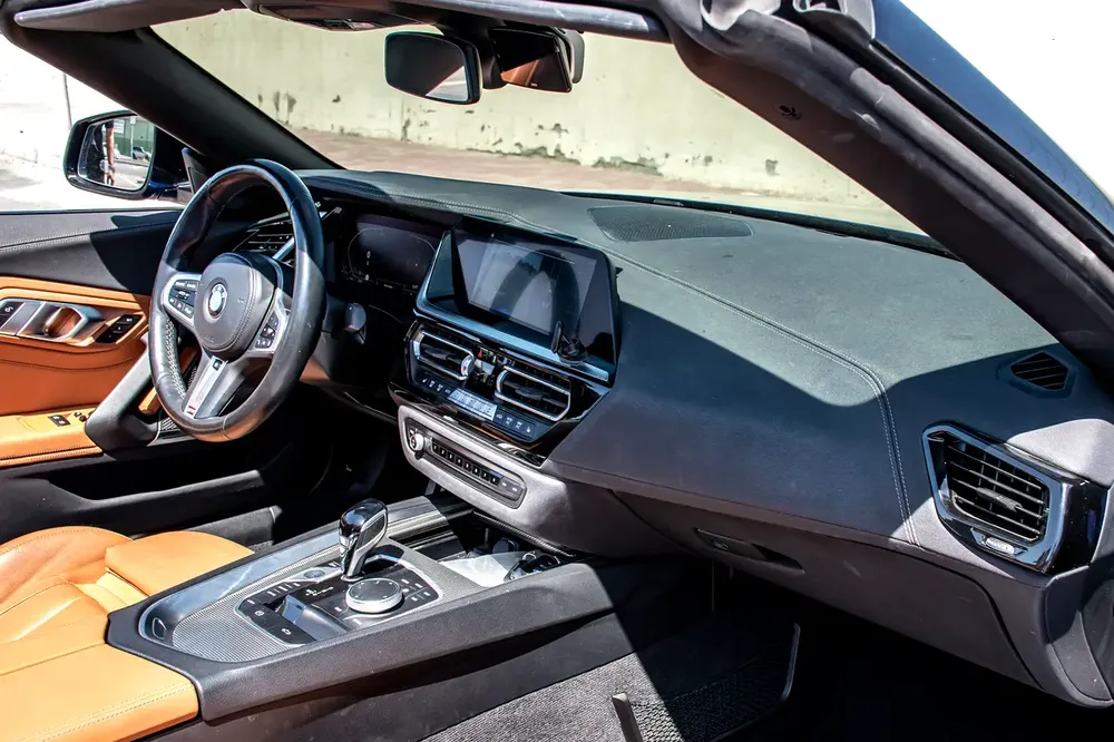 2000AED WITH 0% DOWN PAYMENT 2023 BMW Z4 M-Sport NO ACCIDENT - Image 18