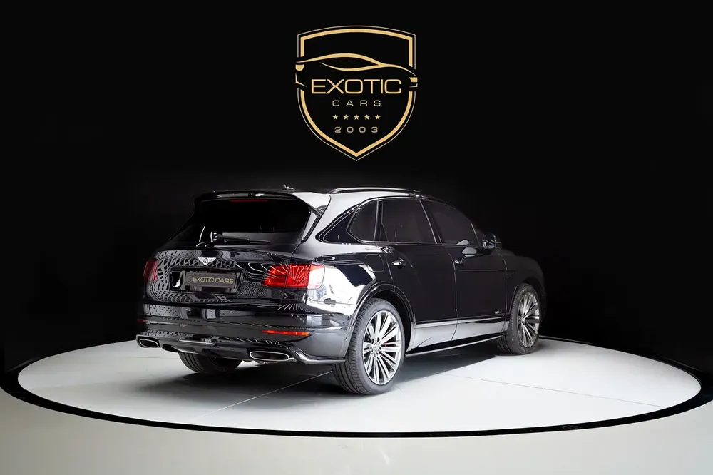 BENTAYGA SPEED W12 | CARBON INTERIOR | REAR ENTERTAINMENT | PANORAMIC ROOF | WARRANTY AVAILABLE - Image 4