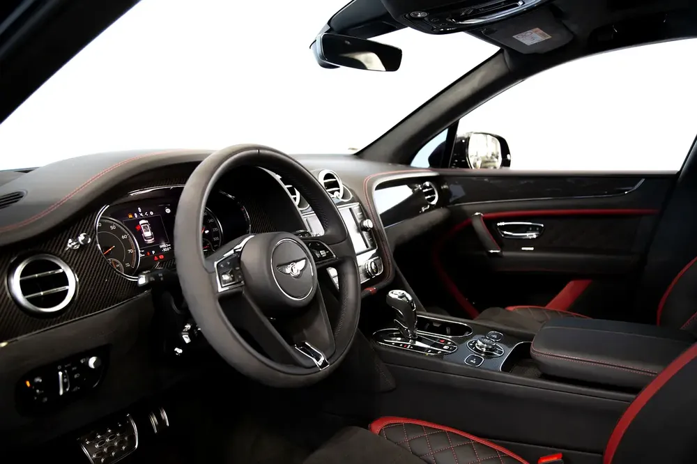 BENTAYGA SPEED W12 | CARBON INTERIOR | REAR ENTERTAINMENT | PANORAMIC ROOF | WARRANTY AVAILABLE - Image 6