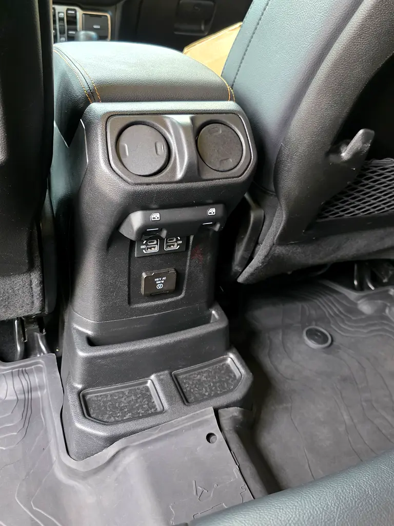 Jeep Wrangler Sahara Full Option2024 - Image 15
