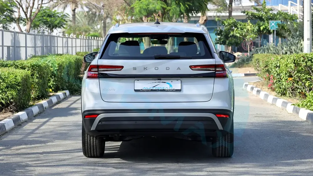 ( Only For Export ) 2025 Škoda Kodiaq Selection 1.4T FWD GCC BRAND NEW - Image 6