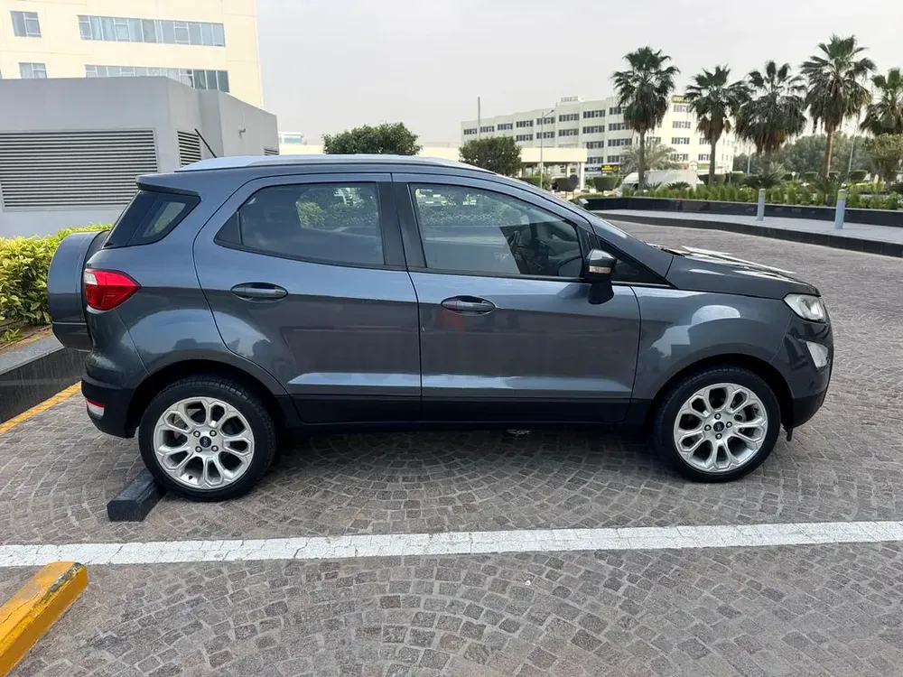 Ford EcoSport Titanium 2019, GCC Spec Full Ford allayer agency service history - Image 4