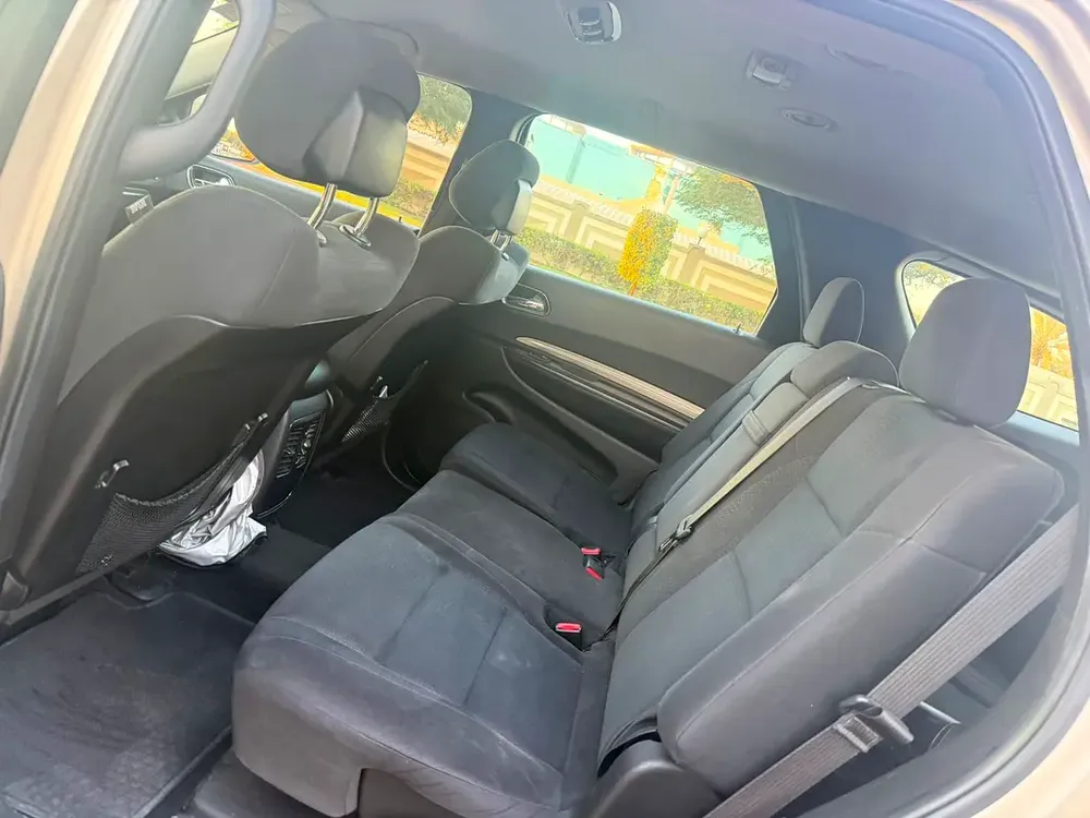 DODGE DURANGO 2014 / GCC / V6 / 8 SEATER / CLEAN CAR / FIRST OWNER- Well Maintained! - Image 4