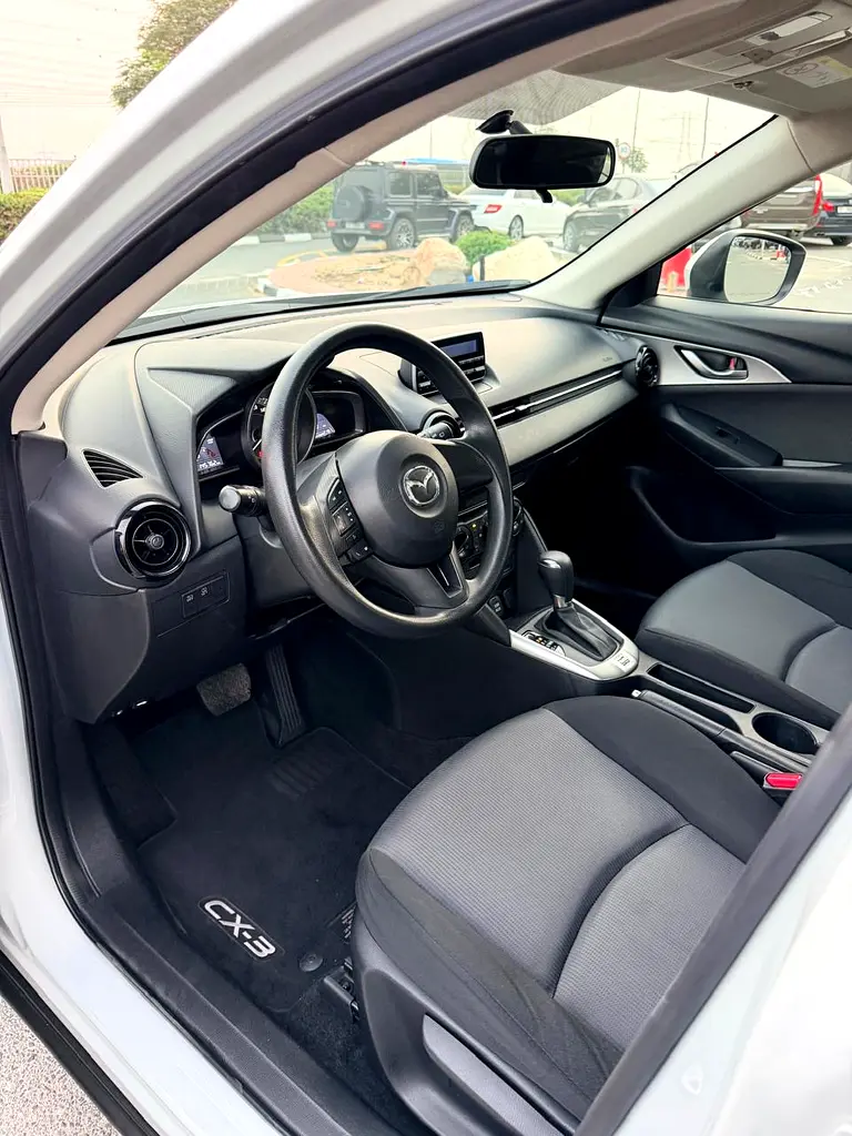 2017 Mazda CX-3 Comfort - GCC Specs - Perfect for City Driving - Image 11