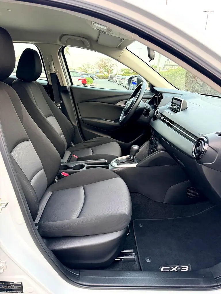 2017 Mazda CX-3 Comfort - GCC Specs - Perfect for City Driving - Image 16