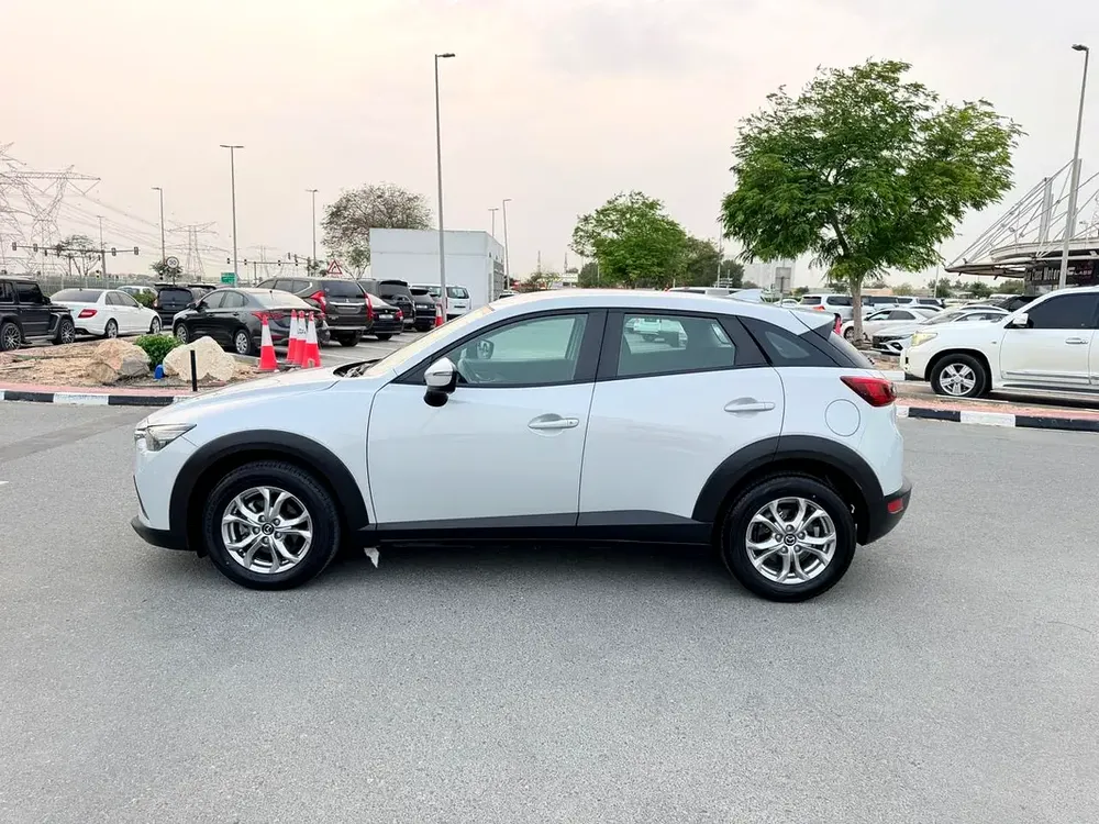 2017 Mazda CX-3 Comfort - GCC Specs - Perfect for City Driving - Image 4